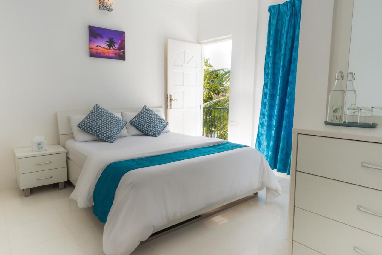 Palm Gate Maldives Hotel Thulusdhoo Eksteriør billede